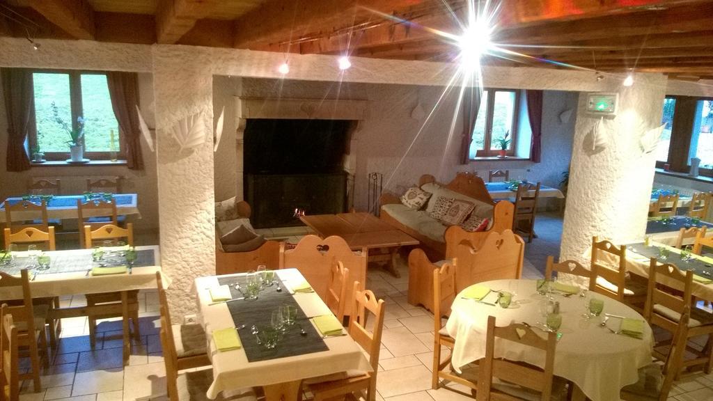 Domaine De La Sapiniere Hotel Thorens-Glieres ภายนอก รูปภาพ